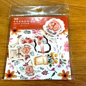 MO-CARD Deco Stickers: 45-Piece Floral Stickers, Light Orange Varietals